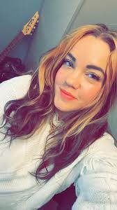 Blonde? Brunette? Something bold? Let's make your hair goals happen! I have  a few openings coming up and would love to spoil some new clients 💇🏼‍♀️  Toner, gloss, highlights, extensions — I