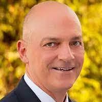 Robert Cullifer's Instagram, Twitter & Facebook