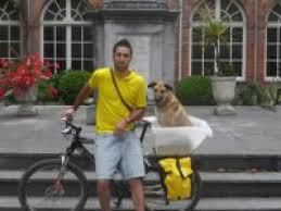 Humberto ramos, 42humberto ramos, 36jose calvo, 46. Pablo Calvo P 2001 La Historia De Una Buena Accion Con Su Bicicleta Y Su Perro Asociacion Antiguos Alumnos Colegio Inmaculada Gijon