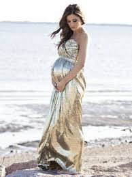 Renting Is The New Black 6 Places To Rent Designer Dresses Clothing Online Rent Designer Dresses Designer Dresses Womens Winter Fashion Outfits