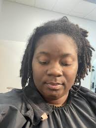 Hey everyone, I'm sorry to say my stranger sessions didn't work out 😕. The  males got scared, lol 😂. I'm offering my photography services again to  everyone. For only $35, I can