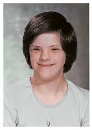 Hunter Estes's Instagram, Twitter & Facebook