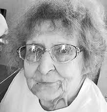 Gloria Carruthers's Instagram, Twitter & Facebook