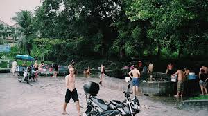 Kolam air panas ini memang unik kerana sejarahnya berlainan antara kolam air panas yang lain. Menarikdigombak Selayang Hot Spring Kolam Air Panas Selayang Menarik Di Central