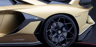 But in the future shaped by lamborghini, this. Review Mr Lamborghini Aventador Svj Roadster Diecastsociety Com