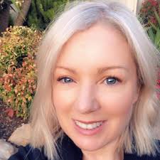 Amandasa.dermalogica