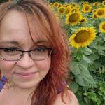 Heather Figley's Instagram, Twitter & Facebook