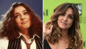 Nata a roma il 22 aprile 1977, ambra angiolini è alta 170 cm, pesa 54 kg ed è del segno zodiacale del toro. Che Fine Hanno Fatto Le Ragazze Del Programma Non E La Rai