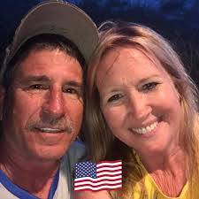 What are some affordable RV parks in Panama City, Florida, that allow dogs?