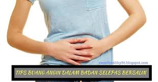 Cuci bawang putih dan potong kiri kanan bucunya. Blog Safeni Feni Tips Buang Angin Dalam Badan Selepas Bersalin