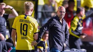 Where does julian brandt play for bayern munich? Bayer Leverkusen Peter Bosz Vermisst Den Zum Bvb Abgewanderten Julian Brandt Eurosport