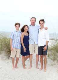 Several of you asked for inspiration for family beach outfits for those taking family photos this summer. Summer Outfits For Family Pictures 50 Best Outfits Page 37 Of 100 Collecti Family Photo Outfits Family Beach Pictures Outfits Family Pictures What To Wear