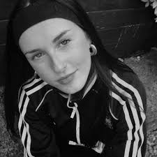 PageOne · Artist Profile