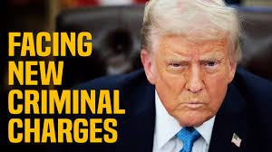 Trump gets BRUTAL criminal warning from judge