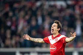 You want to stay posted about the latest footballheroes news, actions, special discounts or events? Fortuna Dusseldorf Benito Raman Wird Von Mehreren Klubs Umworben