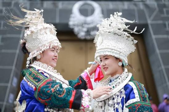Xinjiang Diary, Day 3: Changji, where some fields tend themselves Over the  next several days, I'll be traveling across northwest China's #Xinjiang  Uygur Autonomous Region as part of People's Daily Online's "China
