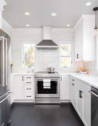 20 Modern Small Kitchen Designs With Pictures In 2021 In 2021 Square Kitchen Layout Kitchen Layout Small Kitchen Layouts