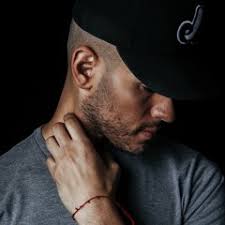 Stream Mac Nelson music