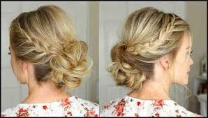Hochsteckfrisuren Dutt Geflochten Frisuren Frauen Bilder Einfache Frisuren Braided Hairstyles Updo Hair Styles Long Hair Wedding Styles