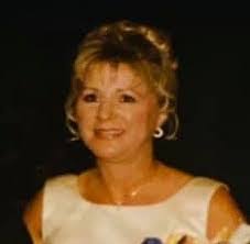 Shirley Kiper's Instagram, Twitter & Facebook