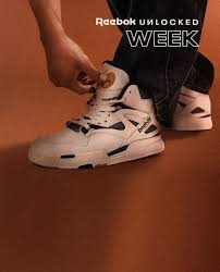 10,604 82.04 mb android 5.0 (lollipop). Pump Technology Shoes Reebok Us