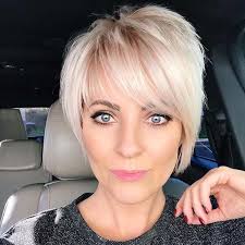 See what will be the in look for the new year. 43 Trendy Ways To Wear Short Hair With Bangs Stayglam