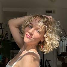 Bronte Cook (brontecook)