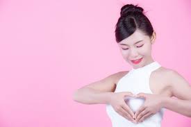 Adapun hormon yang sangat berperan dalam dua siklus khas wanita ini adalah estrogen dan progesteron. Siapa Sangka Tak Terasa Nyeri Ketika Ditekan Merupakan Tanda Benjolan Kanker Pada Payudara Begini Penjelasannya Semua Halaman Nakita