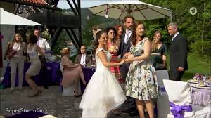 Ihre nächste hochzeit findet sicher in der kirche statt (bei so einem wetter kann die ehe ja gar nicht lange halten ). Patrizias Death Tod Sturm Der Liebe Folge 2263 Dailymotion Video