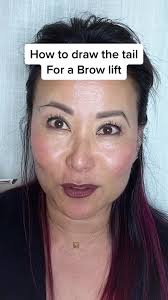 Best Concealer for Eyebrows: Fixing Brow Drag Down