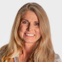 Marlene Gray's Instagram, Twitter & Facebook