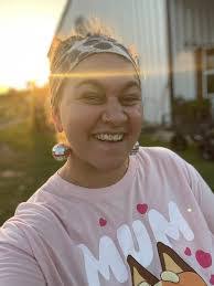 Kasey Schneider's Instagram, Twitter & Facebook