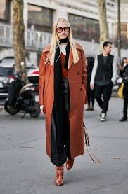 Red Black And Brown Outfits 7 Controversial Color Combinations Fashion People Are Wearing In 2019 Fashion Week Street Style Paris Fashion Week Street Style Colour Combinations Fashion