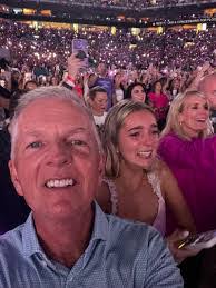 Jonathan Owenby's Instagram, Twitter & Facebook