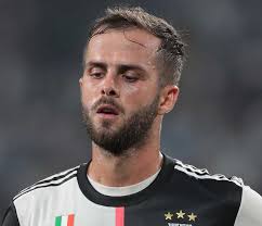 Le ultime notizie su acquisti, trattative, cessioni e scadenze contratti dei giocatori dell'as roma calcio. Calciomercato Roma Ritorno Clamoroso Per Pjanic Svolta Mourinho