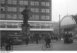 Alexanderplatz Fernsehturm Ehem Konigsstadt Architectura Pro Homine Fernsehturm Berlin Geschichte