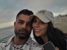 Colleen Alexander and Thomas Marcello's Wedding Website