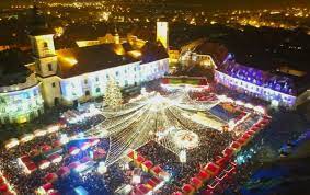 Am revenit cu un video de la târgul de craciun din sibiu de anul acesta. Targul De CrÄciun Sibiu 2018 Concerte De Colinde SearÄ De SearÄ Èi Multe Alte Surprize