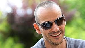 El vallisoletano David Aja competirá en los Oscar del cómic por su «Ojo de  Halcón