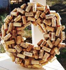Making Christmas Wreath With Wine Corks Christmas Wreaths Cork Wreath Diy Cork Wreath Wine Cork Wreath