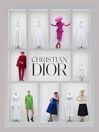 On february 12, 1947, a new couturier named christian dior presented his first show to the press. Christian Dior Amazon De Cullen Oriole Burks Connie Karol Hamani Laziz Bucher