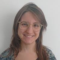 Laura Rosell's Instagram, Twitter & Facebook