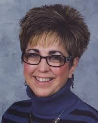 Lisa Leen's Instagram, Twitter & Facebook