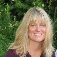 Cindy Weldon's Instagram, Twitter & Facebook