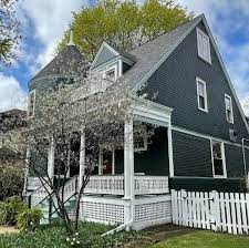 14 Amazing Green Paint Colors For The