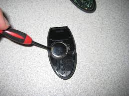 How to program nissan intelligent key. 2007 2012 Nissan Altima Smart Key Fob Battery Replacement Guide 008