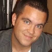 Darren Wiles's Instagram, Twitter & Facebook