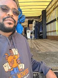 Vonda Hodge's Instagram, Twitter & Facebook