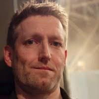 Karl Moss's Instagram, Twitter & Facebook