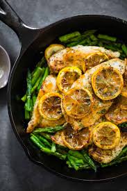 5 Ingredient Lemon Chicken With Asparagus Pinch Of Yum Recipe Clean Eating Recipes For Dinner Lemon Chicken With Asparagus Clean Eating Dinner